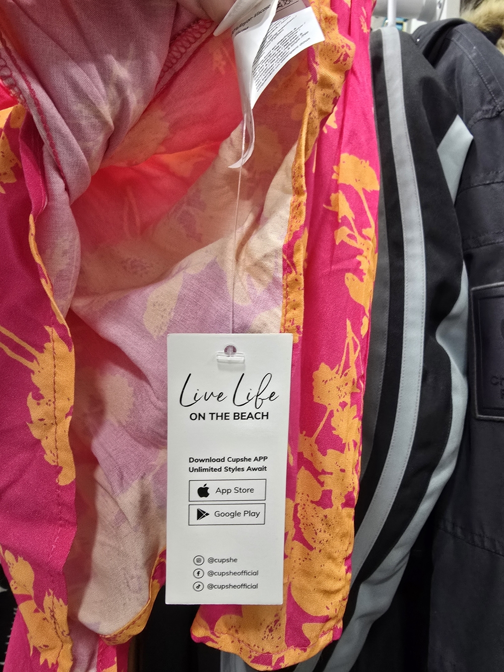 Cupshe Pink and Yellow Floral Beach Romper - Picture 10 of 11